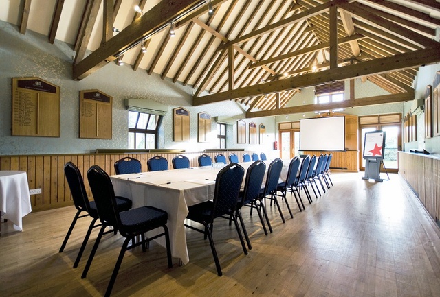 long_barn_conference_room_640 long_barn_conference_room_640